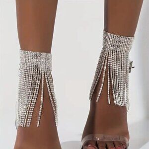 Sexy Silver-Plated Rhinestone Anklet (Color Silvery)